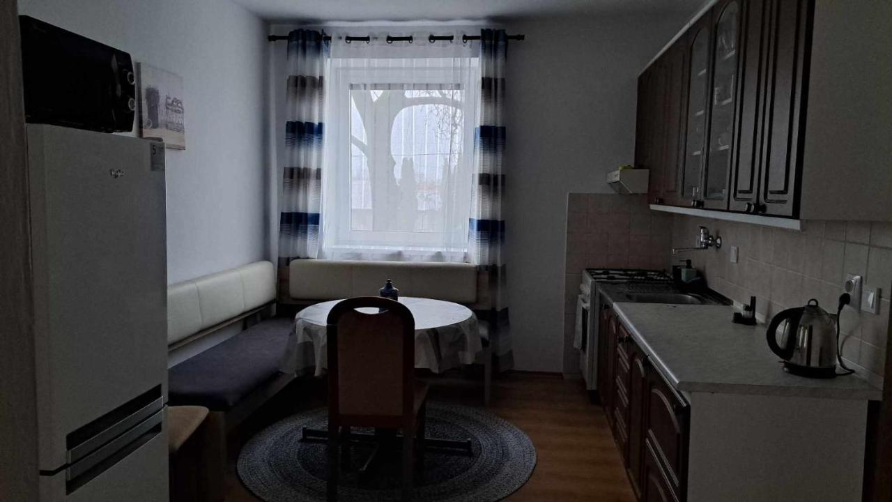 Naty Apartman Haniska Bagian luar foto